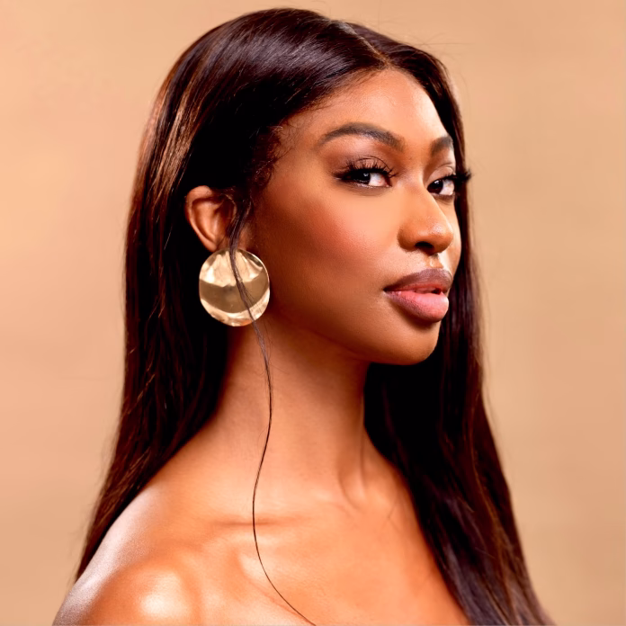 Stephanie Nolan - Profile Photo