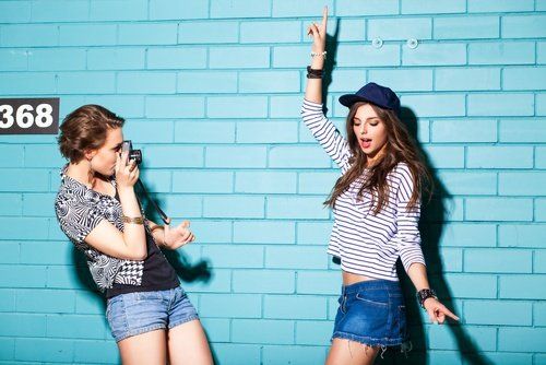 $400/Day Major Restaurant Commercial Atlanta Casting Call for Hand Models