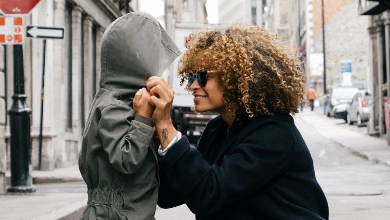 Commercial Atlanta Casting Call for Families (Pay is $100/Person)