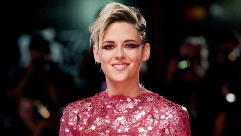 Kristen Stewart Says Filmmaking Is “Too Hard” Now