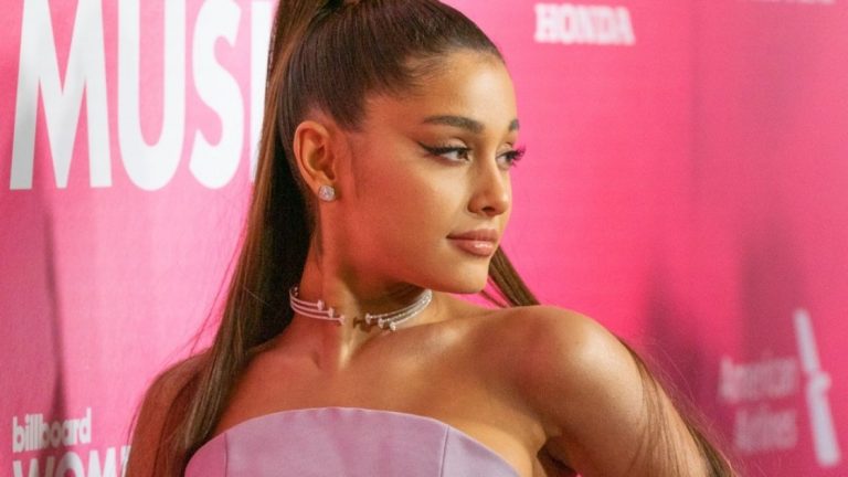 Amanda Seyfried Opens Up About Losing ‘Wicked’ Role to Ariana Grande