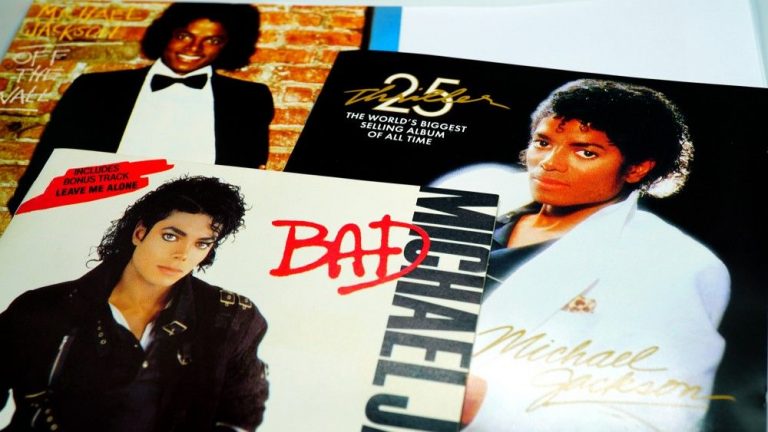 “Denim & Diamonds” Casting Call for Michael Jackson Impersonators