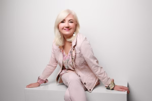 Susie Bugden - Gallery Image 1