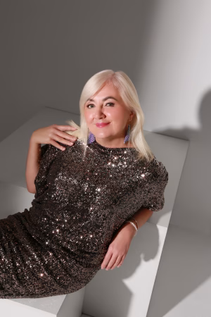 Susie Bugden - Gallery Image 6