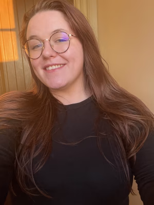 Mikaela Rose - Gallery Image 15