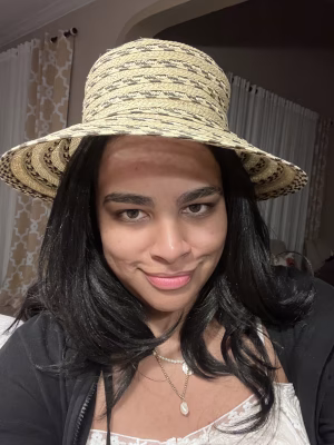 Arielle Ritchie - Gallery Image 4