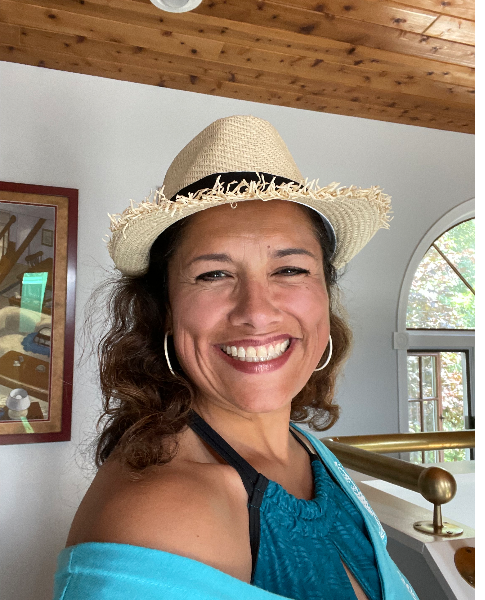 Rosa Haraf - Profile Photo