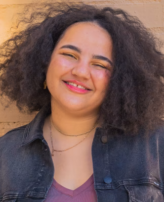 Ella-Livingston-Smiling-Headshot-6
