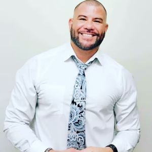 Saul Torres - Gallery Image 10