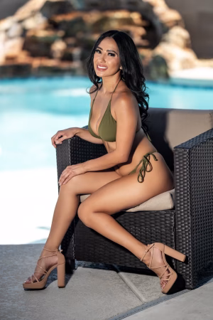 Danielle Rodriguez - Gallery Image 9