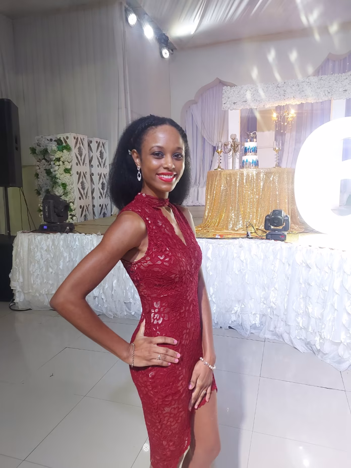 Crystal Giles - Profile Photo