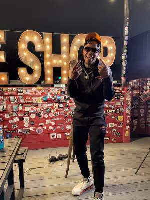 DE’RON MUSIC - Gallery Image 10