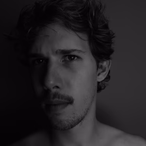 Alex Davis - Gallery Image 1