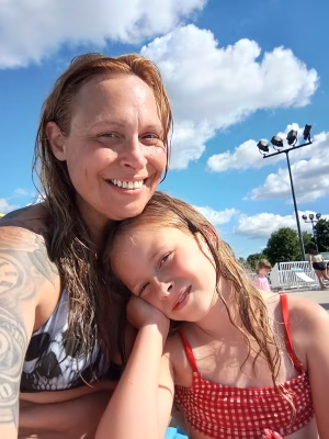 Nikki Cevasco - Gallery Image 10