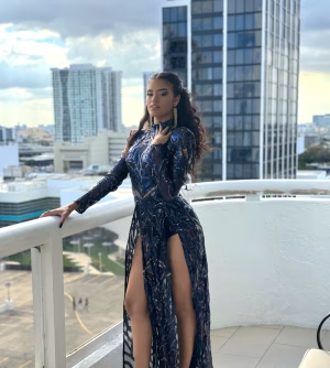 Abril Diaz - Gallery Image 10
