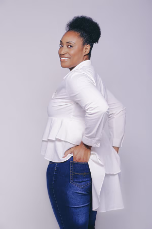Lathanza Williams - Gallery Image 1