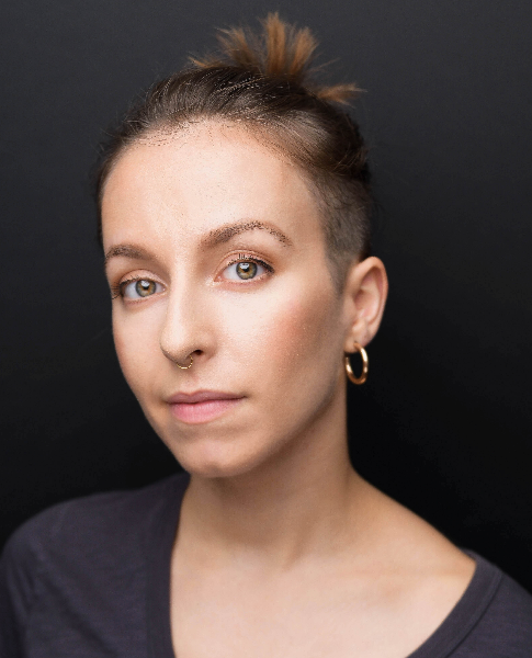 Emmy Brett - Profile Photo