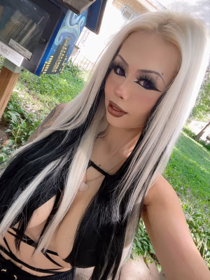 Melanie Xiong - Project Casting Gallery Image 5 Melanie Xiong - Gallery Image 5