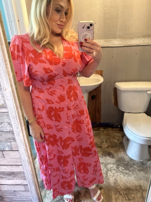 rachael Beach - Project Casting Gallery Image 3 rachael Beach - Gallery Image 3