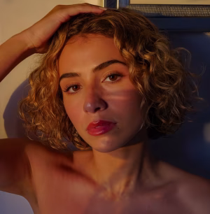 Romey Lauren - Gallery Image 10