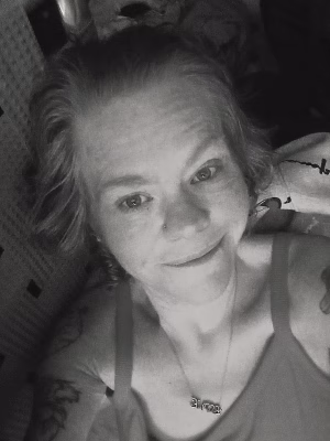 Heidi Relyea - Gallery Image 9