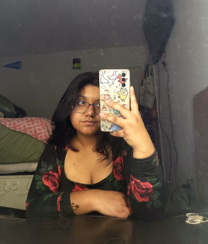Vanessa Cruz - Gallery Image 3