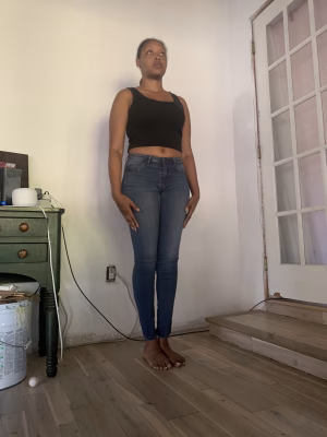 Ariana  Edwards - Gallery Image 2