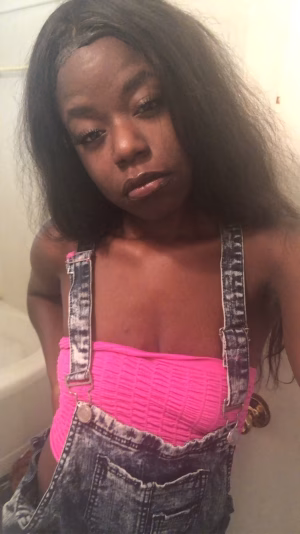 Cinthia Richardson - Project Casting Gallery Image 6 Cinthia Richardson - Gallery Image 6