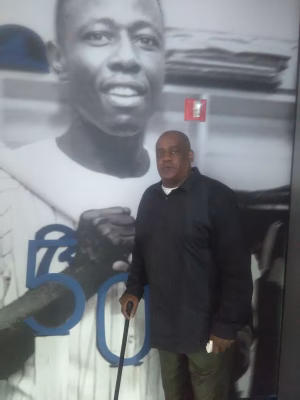 Ronald Elkins - Gallery Image 4