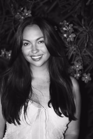 Molly Parker - Project Casting Gallery Image 1 Molly Parker - Gallery Image 1