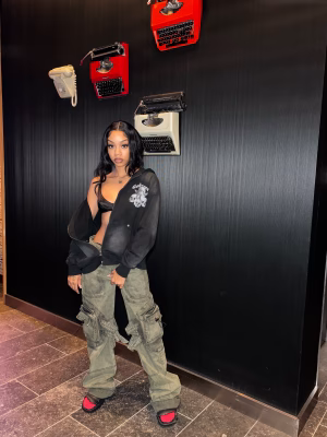 vernazhe simmons - Gallery Image 4