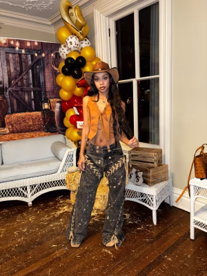 vernazhe simmons - Gallery Image 5