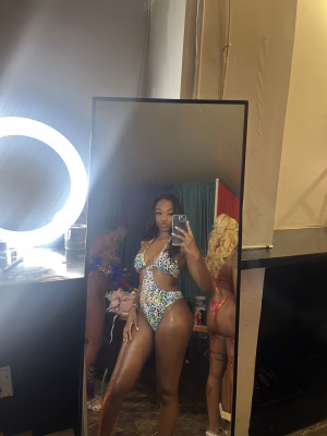 Aleah Brooks - Project Casting Gallery Image 3 Aleah Brooks - Gallery Image 3