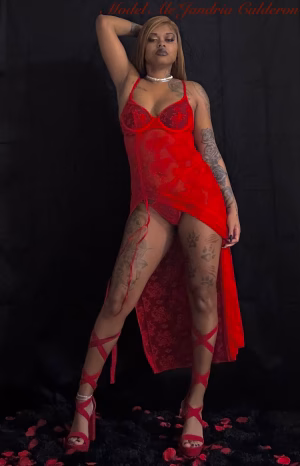 Ale’xandria Calderon - Gallery Image 1