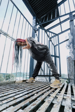 Esita Calhoun - Project Casting Gallery Image 5 Esita Calhoun - Gallery Image 5