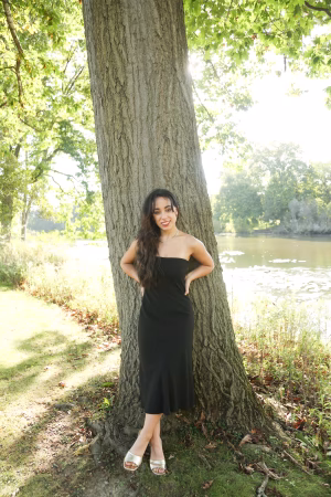 Isha Oberoi - Gallery Image 10