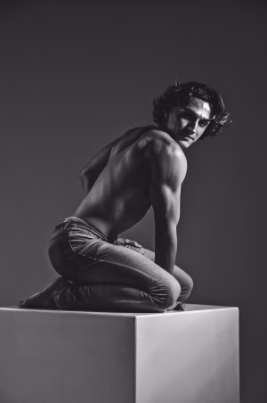 Maximiano Valentín  Colombo Pérez - Gallery Image 5