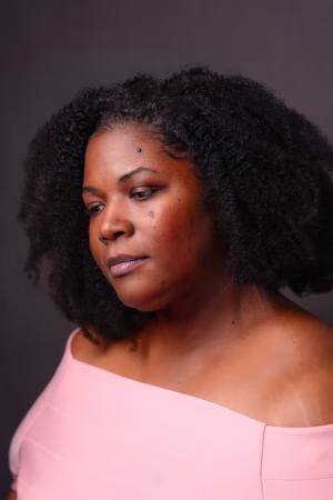Tahira Robinson - Gallery Image 3