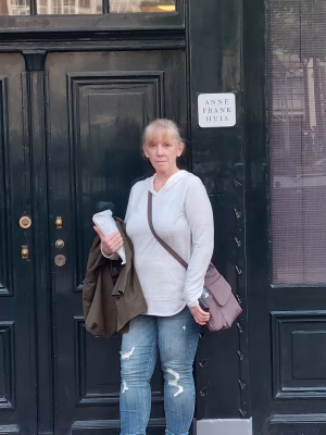 Deborah Smith - Project Casting Gallery Image 5 Deborah Smith - Gallery Image 5