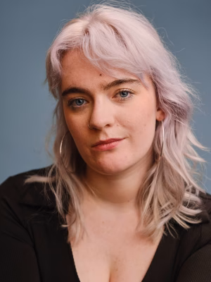 Caitie Hanlon - Gallery Image 8