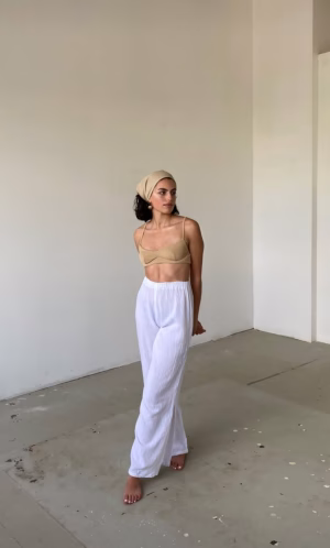 Aline D - Gallery Image 13