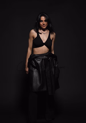 Miela Ruth - Gallery Image 12