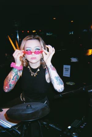 Miriam Hale - Project Casting Gallery Image 4 Miriam Hale - Gallery Image 4