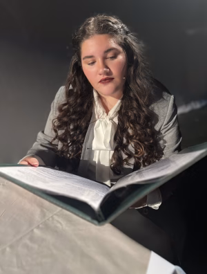 Rebecca Makres - Gallery Image 2
