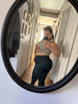 Angela Cruz - Gallery Image 2