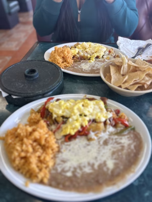 Ki’anna  Rowland - Gallery Image 1