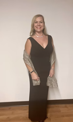 Robyn Cerny - Gallery Image 6