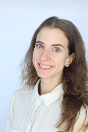 Abigail Dusciuc - Project Casting Gallery Image 11 Abigail Dusciuc - Gallery Image 11