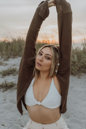 Madison Spialek - Project Casting Gallery Image 3 Madison Spialek - Gallery Image 3