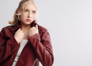 Sarah Carrington - Gallery Image 1